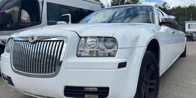 Транспортная инспекция взялась за лимузины: два автомобиля изъяли