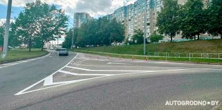 В Гродно улучшили организацию дорожного движения при съезде с пр-та Клецкова на пр-кт Купалы. Фото и видео