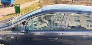 Из пневматики – по автомобилю. В Мостах пьяная выходка обернулась уголовным делом