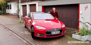 Немец на Tesla проехал 3 млн км. Сколько моторов и батарей пришлось заменить?