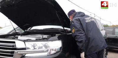 В Гродно проверили автохаусы и дороги на "криминальные" авто