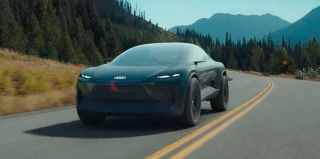 Audi показала будущее своих автомобилей: купе-кроссовер превращается в пикап