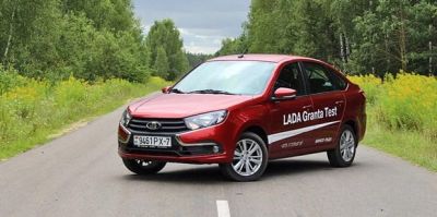 "Очевидно, что таких цен, как в начале 2022-го, в ближайшие несколько лет не будет". Сколько сегодня стоят новые "бюджетники"