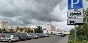 "Хотят подвезти пассажира прямо к двери автобуса". Водители маршруток из Гродно просят изменить организацию движения. Где?