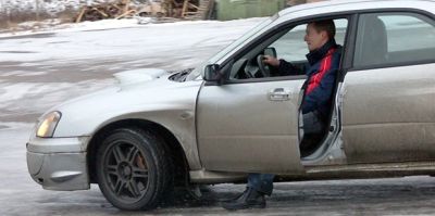 Почему машины вдруг начинают ездить сами и как этому противостоять. А как убегать и ловить?