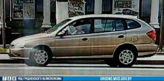 Прославилась на весь Гродно: ГАИ показала лицо женщины, которая побила чужую машину и уехала. Поиск