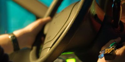 Обманули 400 человек: ГУВД объявило в розыск семью автомошенников. Дело "Авалон Авто"