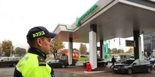 Разбирались с очередями на заправках: "Белнефтехим" и ГАИ договорились о новых подходах