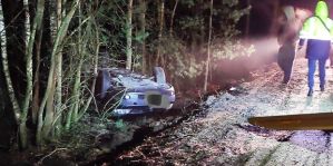 Ночью под Гродно опрокинулась легковушка с семьей. В ГАИ рассказали, что всех спасли ремни