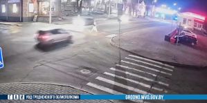 Светло как днем, а пешехода не заметил. В Сморгони на пешеходном переходе сбили женщину