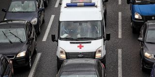 Что делать, если нет возможности пропустить скорую? Разбор ситуации