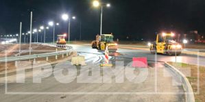 Работы идут в темное время суток и в выходные: полторы недели до открытия переезда на Озерском шоссе