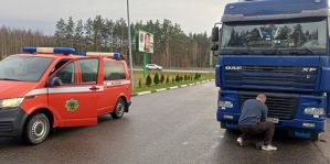В Лиде водители "спрятали" номера. Это заметили сотрудники Транспортной инспекции