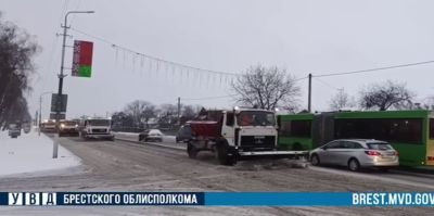 Предупреждение о сложных погодных условиях. Важно: будьте предсказуемыми для других и прогнозируйте действия окружающих