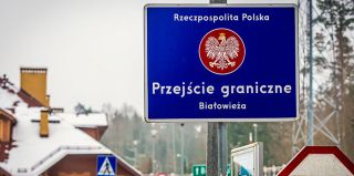 Открытые пункты не помогают: на границе с ЕС снова выросли очереди