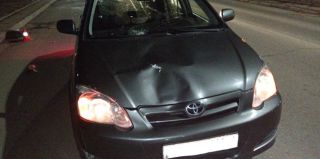 В Лиде под колесами Toyota погибла женщина. Следственный комитет опубликовал видео наезда