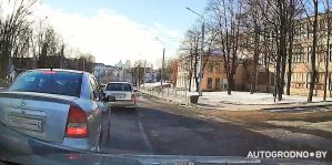 Сюрприз на дороге в Гродно: "Мы едва не собрали паровозик на Виленском переулке". Опрос