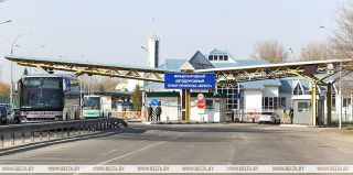 Обновленную зону ожидания перед пунктом пропуска "Брест" планируют открыть в апреле. Какой она будет?