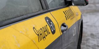 "У вас был шанс за 150 поездок повысить свой рейтинг". Как звезды в Яндекс Go влияют на заработок таксистов