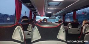 Билет до/из Варшавы можно оплатить наличными. Эксперимент гродненских перевозчиков