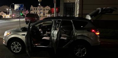 В автомобиле жителя Гродно обнаружили гашиш. Оказывается, мужчина самостоятельно создал интернет-магазин по продаже наркотиков