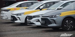 Поднять тарифы: таксисты предложили – в "Яндекс Go" обещали подумать