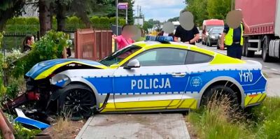 В Польше разбили полицейский Ford Mustang – прослужил 4 месяца