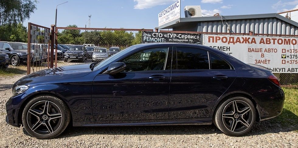 Все дешевые автомобили скупили белорусы? Посмотрели, какие машины продаются в Гродно