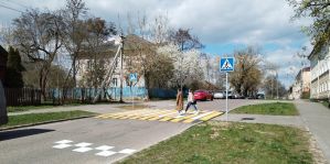 На Захарова в Гродно появился пешеходный переход. Скоростной режим и правила парковки изменились