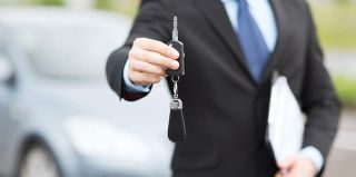 ИП взял автомобиль в лизинг как физлицо. Можно ли его использовать для бизнеса