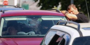 Больше суток мучений: как белорусы проходят польскую границу. Фоторепортаж