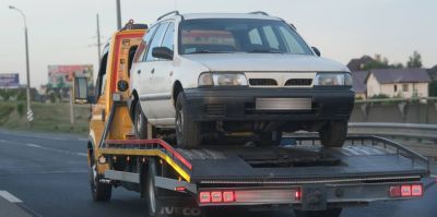 Авто стоит в гараже, находится в неисправном состоянии.  Надо ли уплачивать транспортный налог?