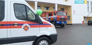 Гродненские спасатели стали первыми в стране. Автопарк пополнился 6-ю служебными автомобилями