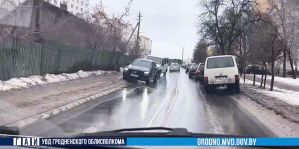 В Гродно ГАИ проверила, как водители пропускают скорую. Двое не уступили. Что их ждет?
