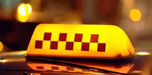 Директор компании такси придумал, как платить меньше налогов. Но его способ не оценил Госконтроль