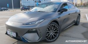 Протестировали с автоподборщиком из Гродно новый электромобиль Geely E8: обзор с подъемником и толщиномером