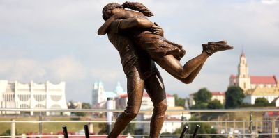 В Гродно реконструируют вторую часть сквера на улице Дарвина: здесь появится туристический маршрут к аквацентру