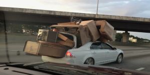 Перевезти на легковушке негабаритный груз и не попасть на штраф. Как?