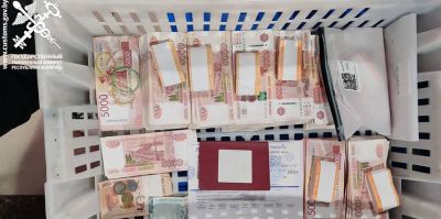 Против россиянина возбудили дело за попытку вывоза крупной суммы из Беларуси