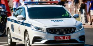 В Лиде во время праздника города инспекторы остановили автомобиль. Пьяный водитель вез жену и внуков домой